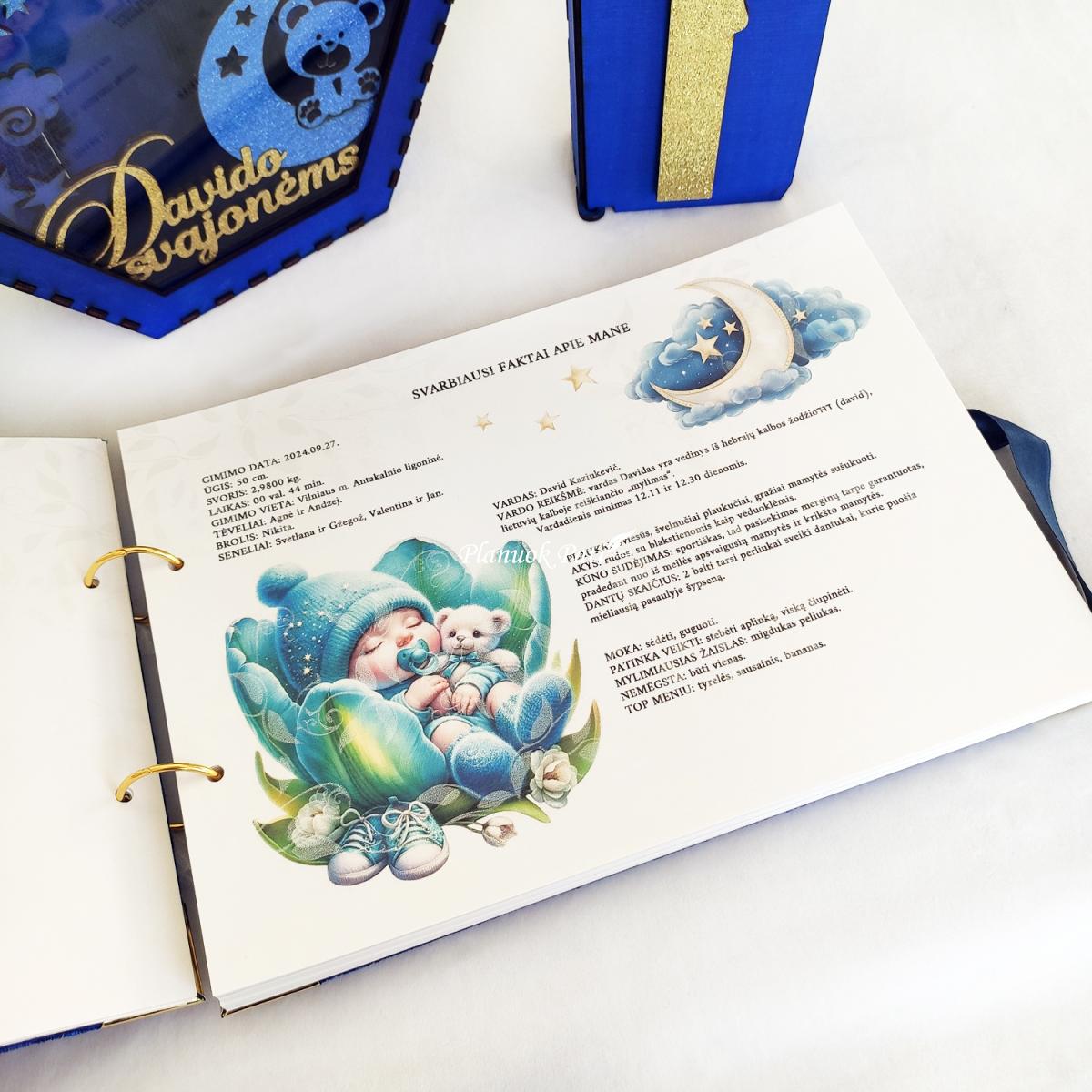 Krikštynoms - krikštadėžė, knyga, žvakės dėžutė ir taupyklė