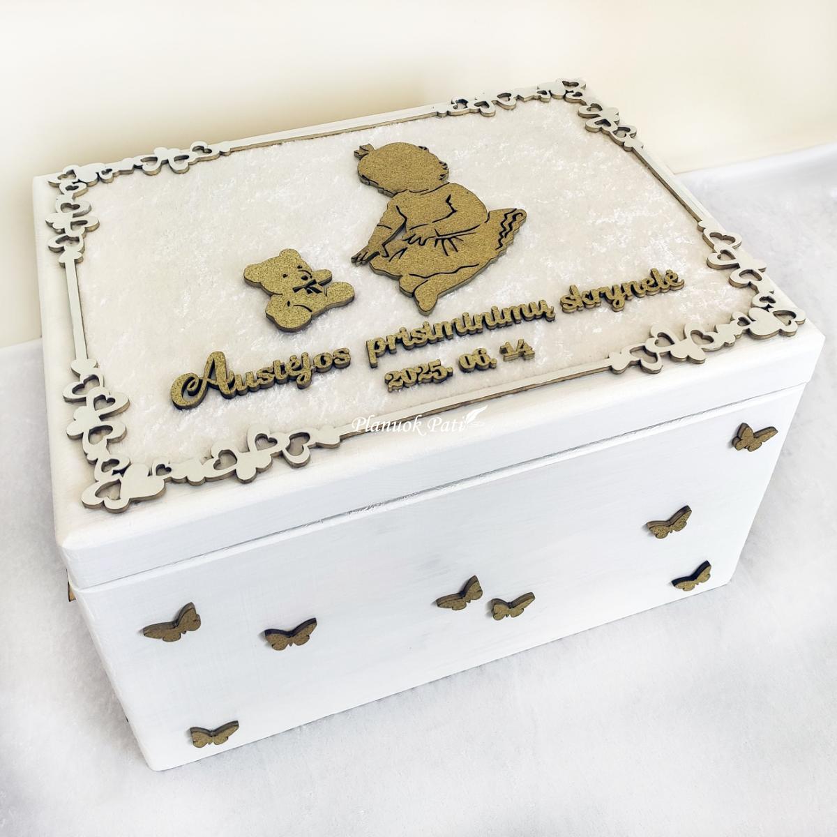 Krikštadėžė ir krikštynų knyga Mergaitė su meškučiu