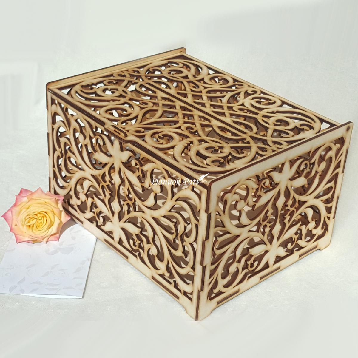 Medinė dėžutė vokams (didelė)