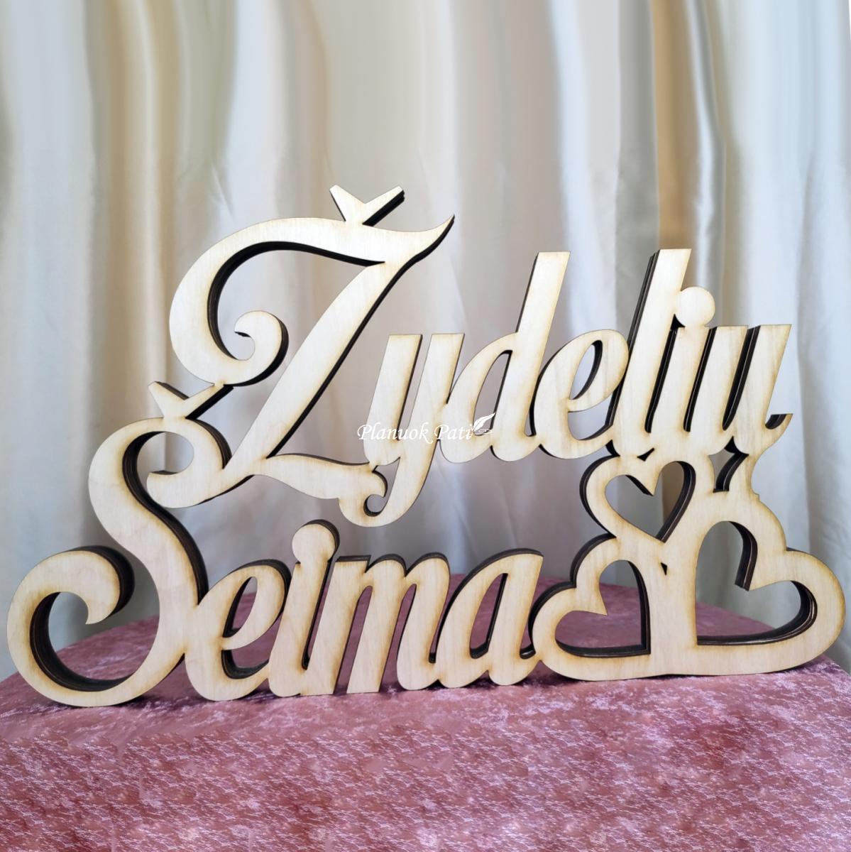 Pastatomas užrašas