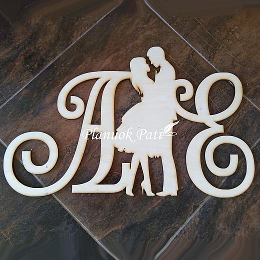 Inicialai - raidės (iki 30 cm aukščio ir 50 cm ilgio)