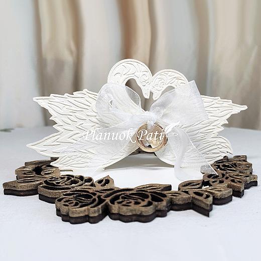 Lėkštutė žiedams - gulbės