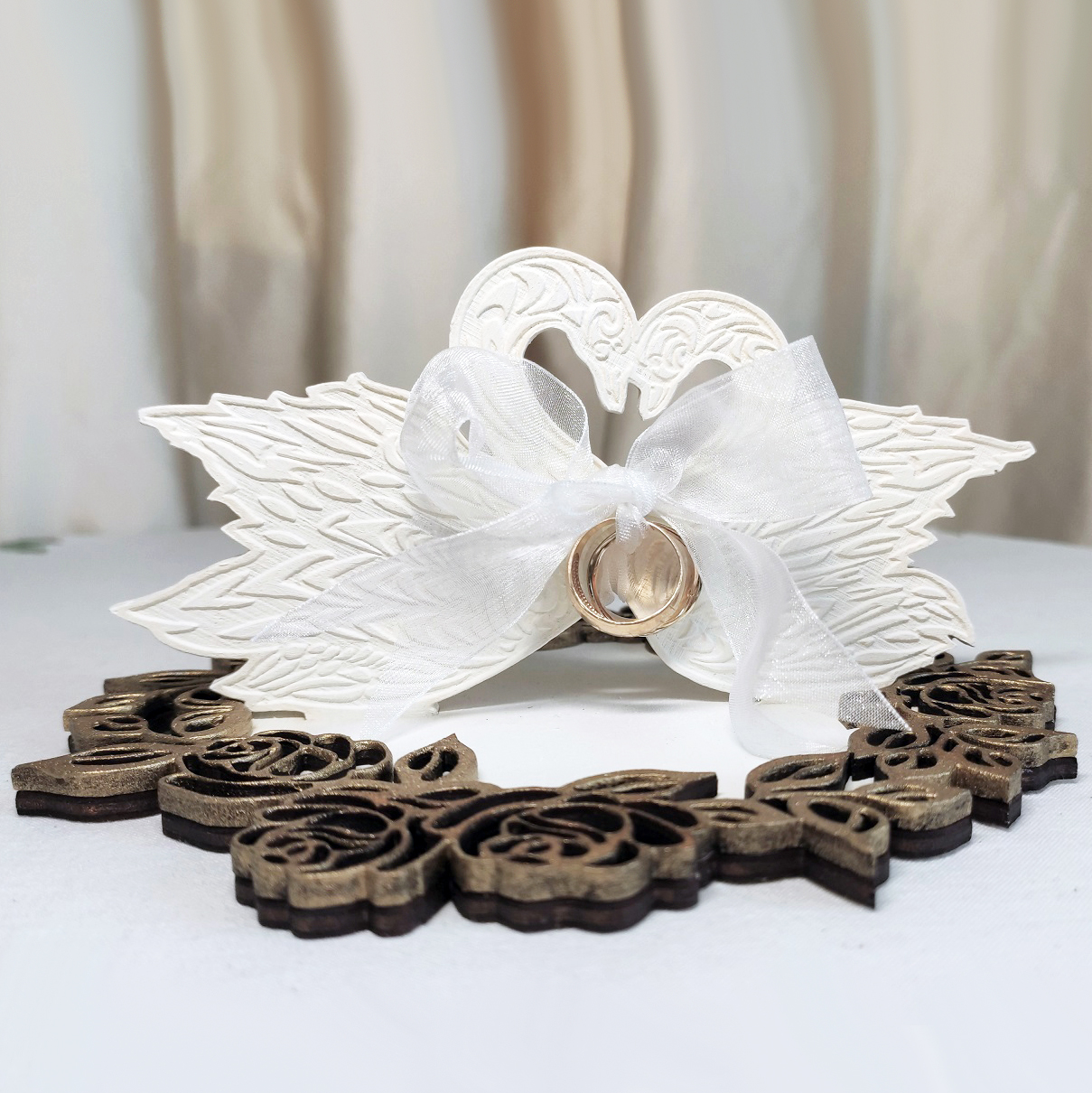 Vestuviniams žiedams nešti