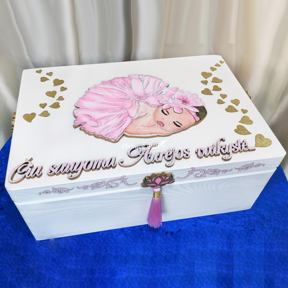 Tapyta krikštadėžė (individualus dizainas)