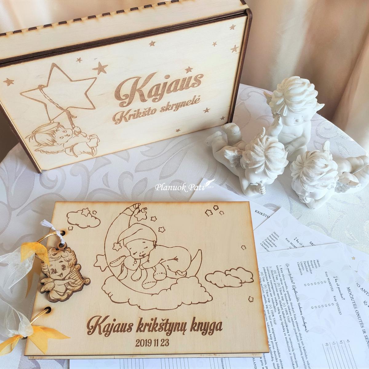 Krikštynų knyga (su anketomis svečiams)