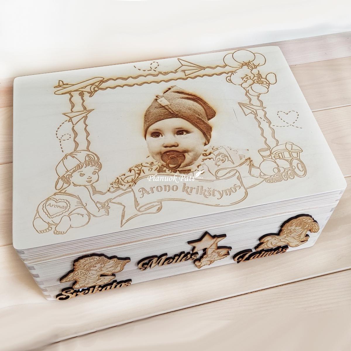 Krikštadėžė - prisiminimų skrynelė su graviruota nuotrauka