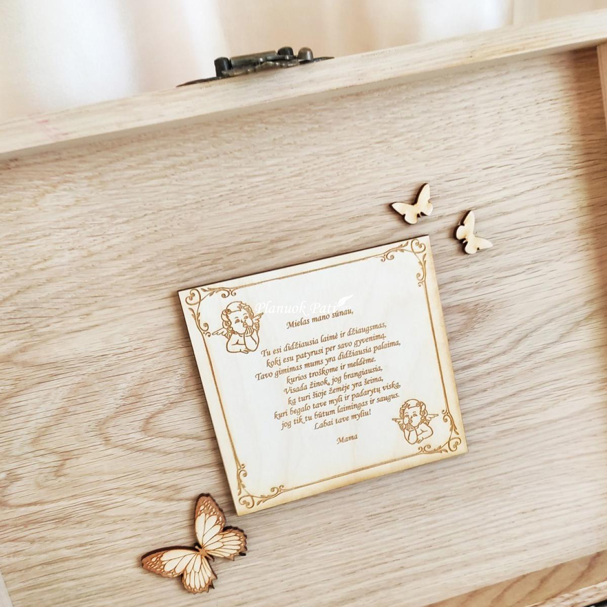 Prabangi ąžuolinė krikštadėžė (35x24x19cm)