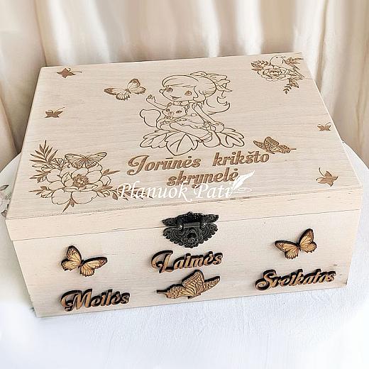 Krikštadėžė - prisiminimų skrynelė iš medžio masyvo - padidinta (40x30x22cm)
