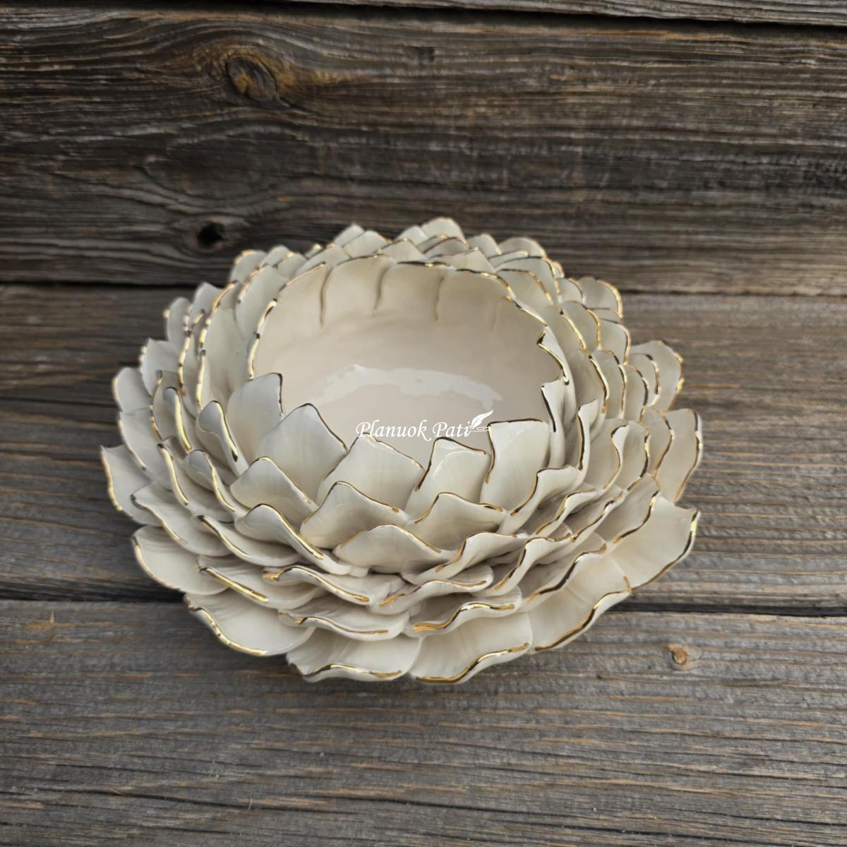 Šeimos židinys - Paauksuota lelija (didelė)