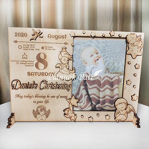 Krikštynų rėmelis su sveikinimu