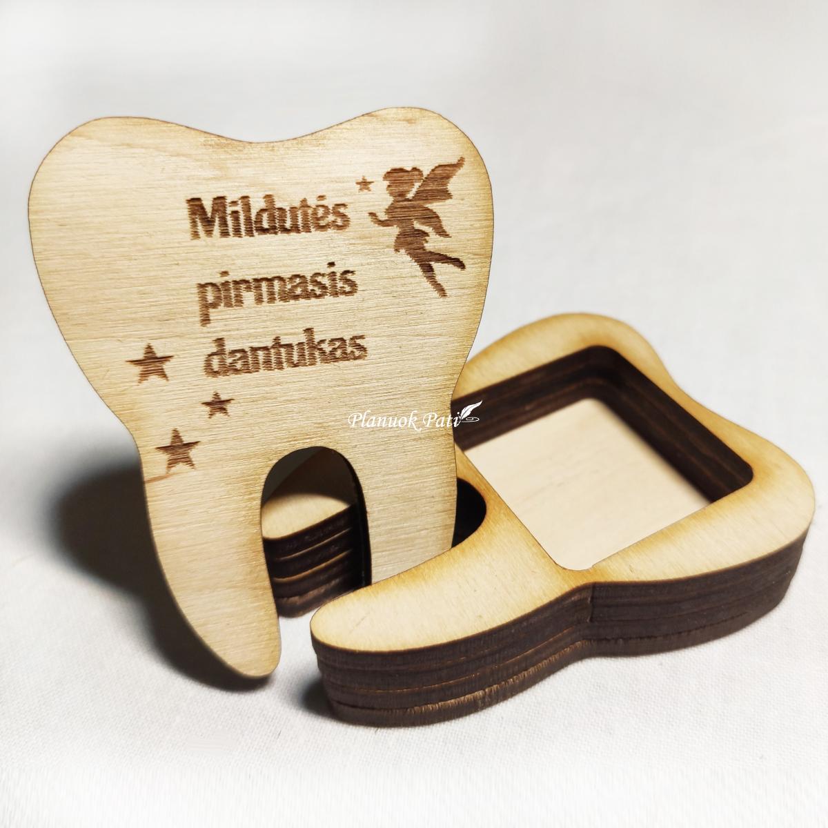 Pirmo dantuko dėžutė