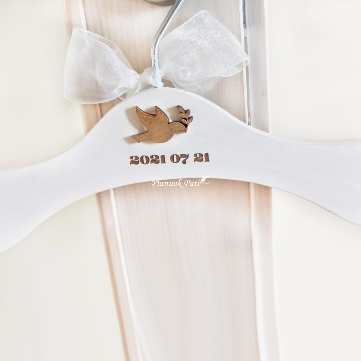 Pakabėlė krikšto rūbeliui