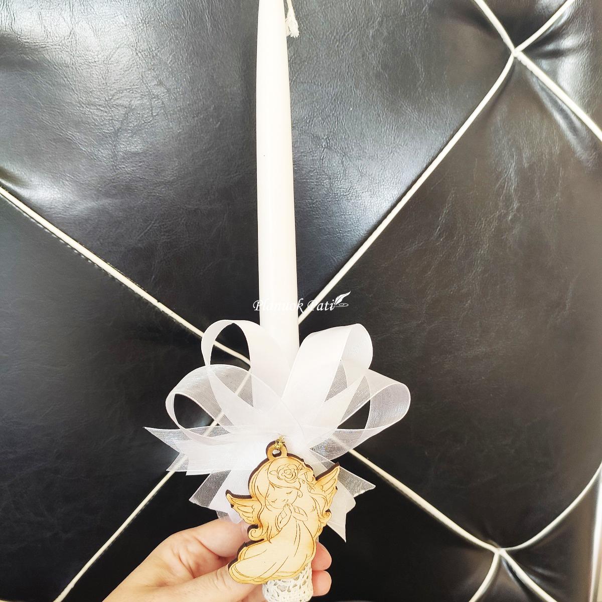 Krikšto žvakė dėžutėje