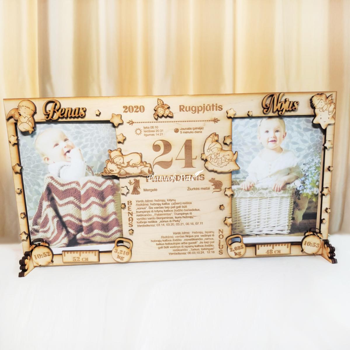 Metrikų rėmelis dviems nuotraukoms