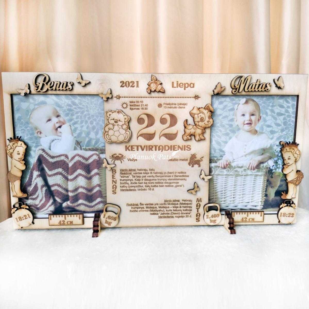 Metrikų rėmelis dviems nuotraukoms