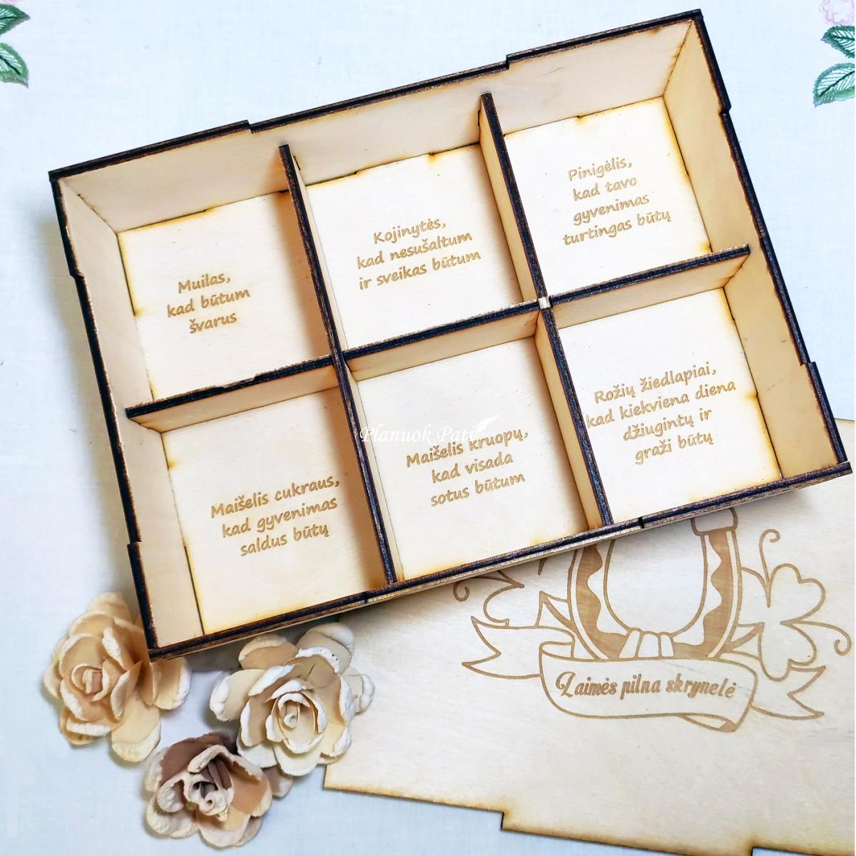 Pilna laimės skrynelė