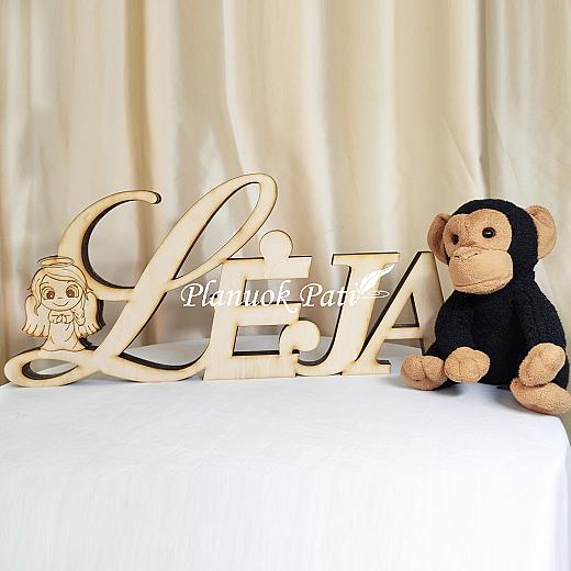 Pastatomas žodis (dekoruotas)