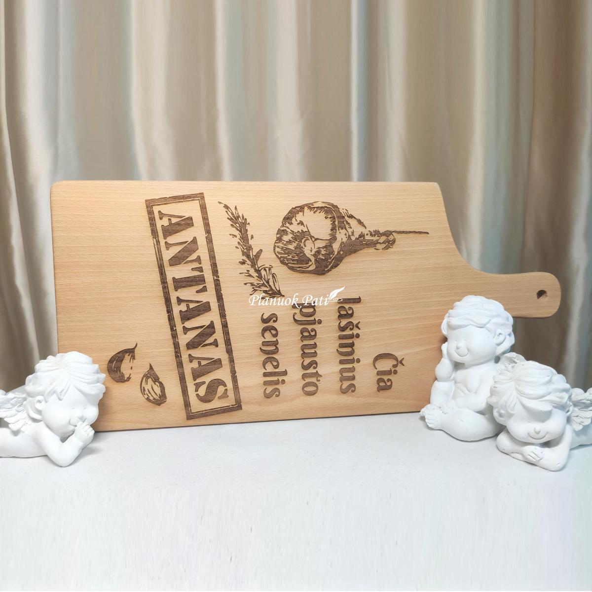 Pjaustymo lentelė seneliui