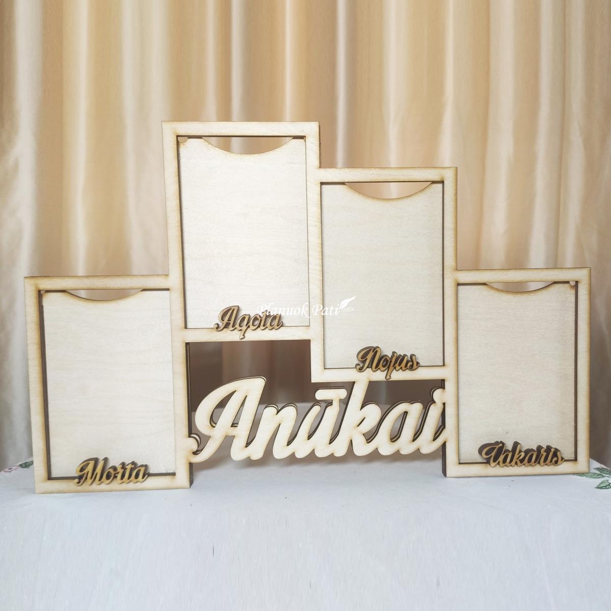 Pastatomi fotorėmeliai - Anūkai