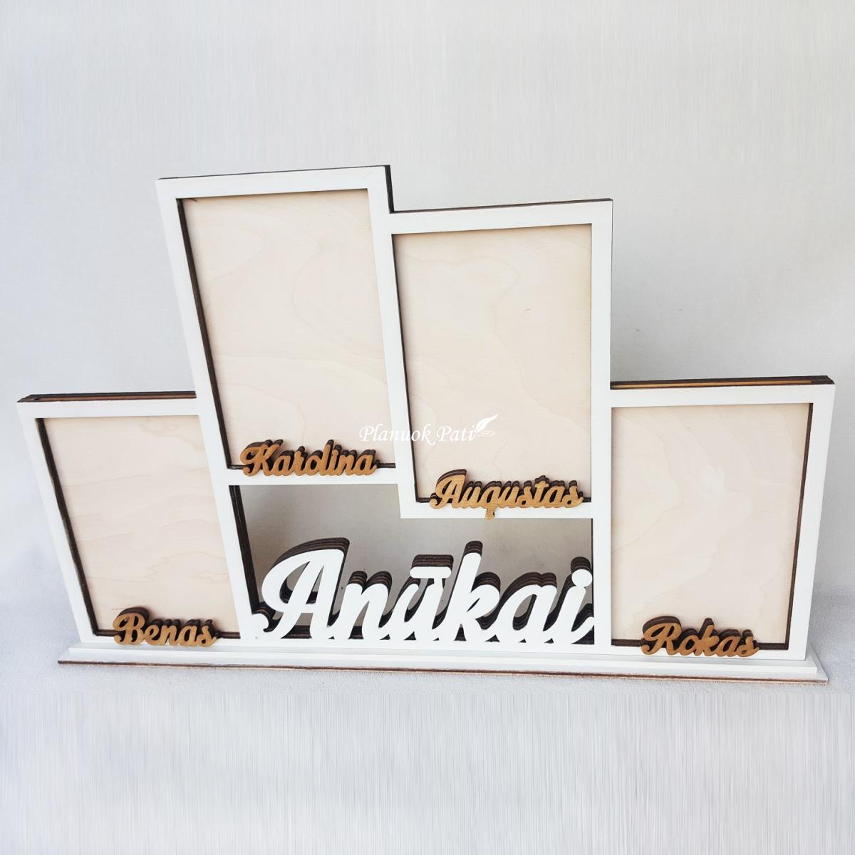 Pastatomi fotorėmeliai - Anūkai