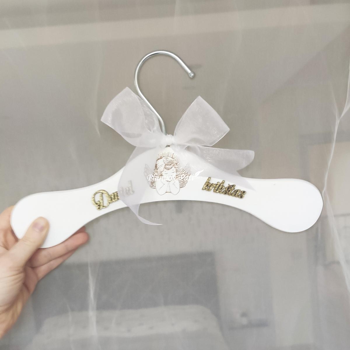 Pakabėlė krikšto rūbeliui