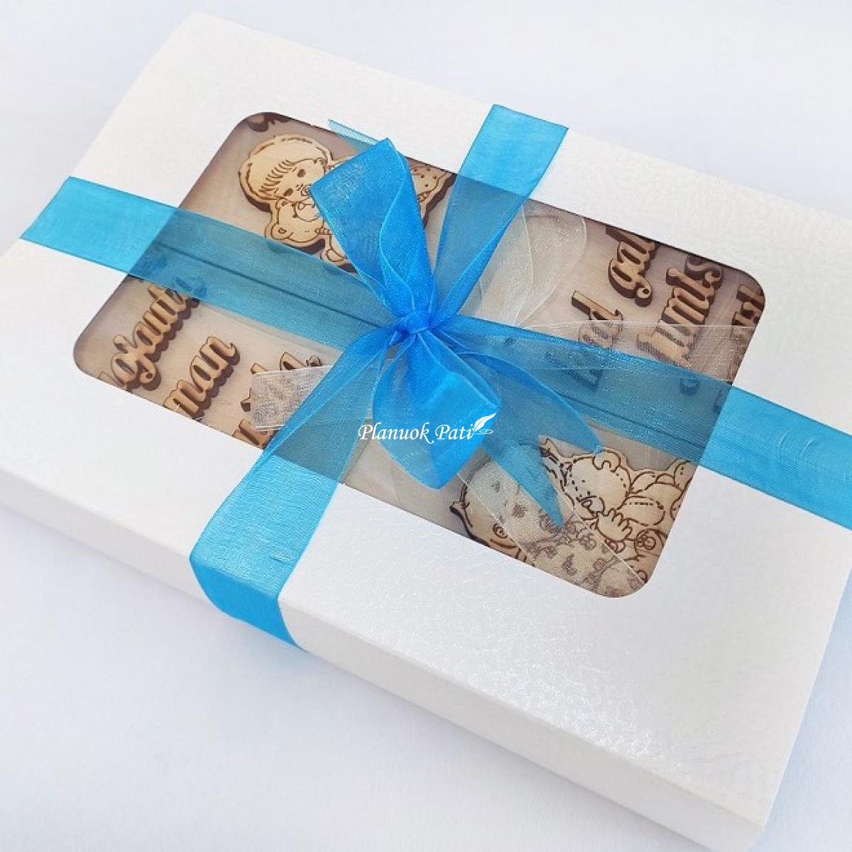 Du kvietimai būti krikšto tėveliais - magnetukai atverčiamuose rėmeliuose