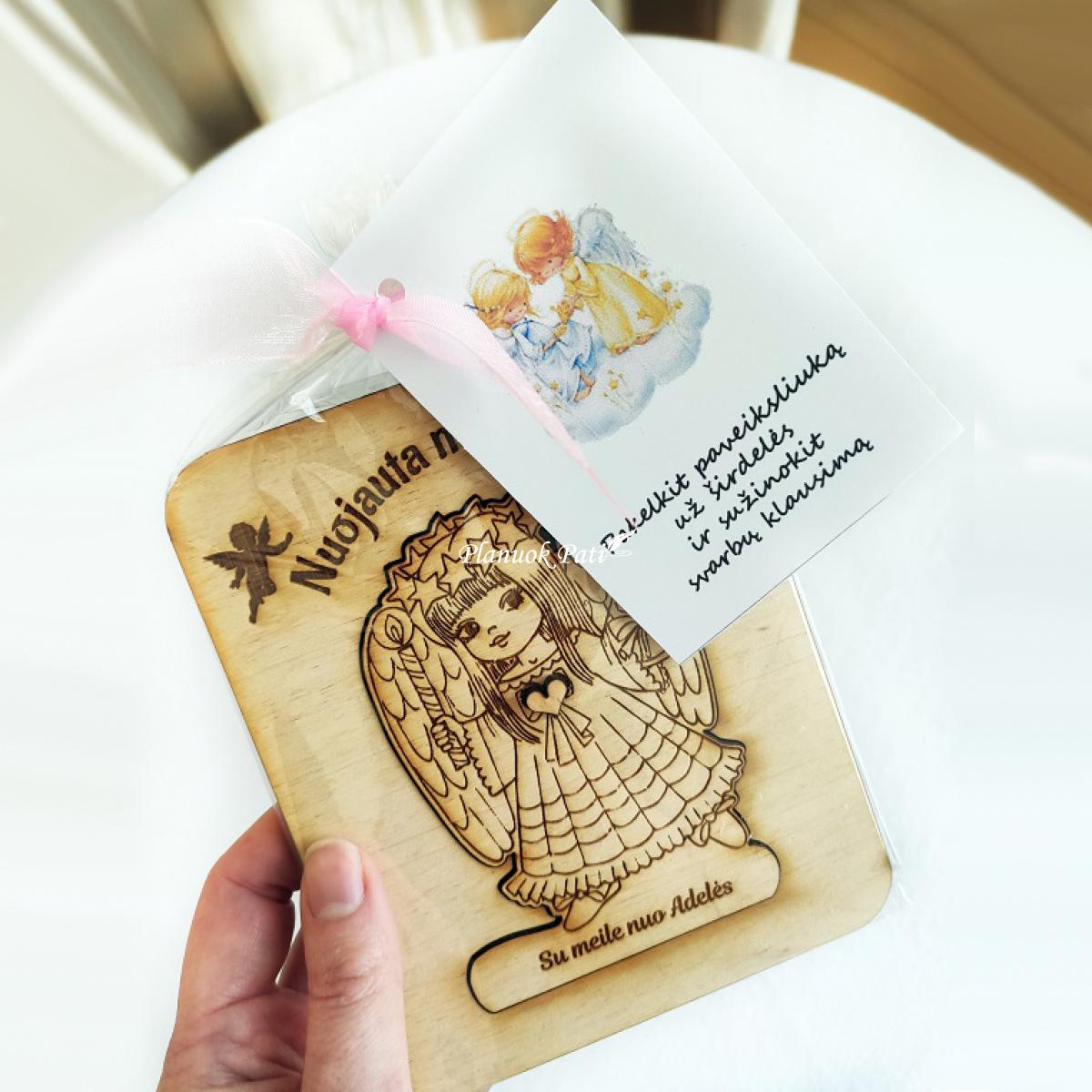 Kvietimas būti krikšto tėveliais - atkeliamas magnetukas