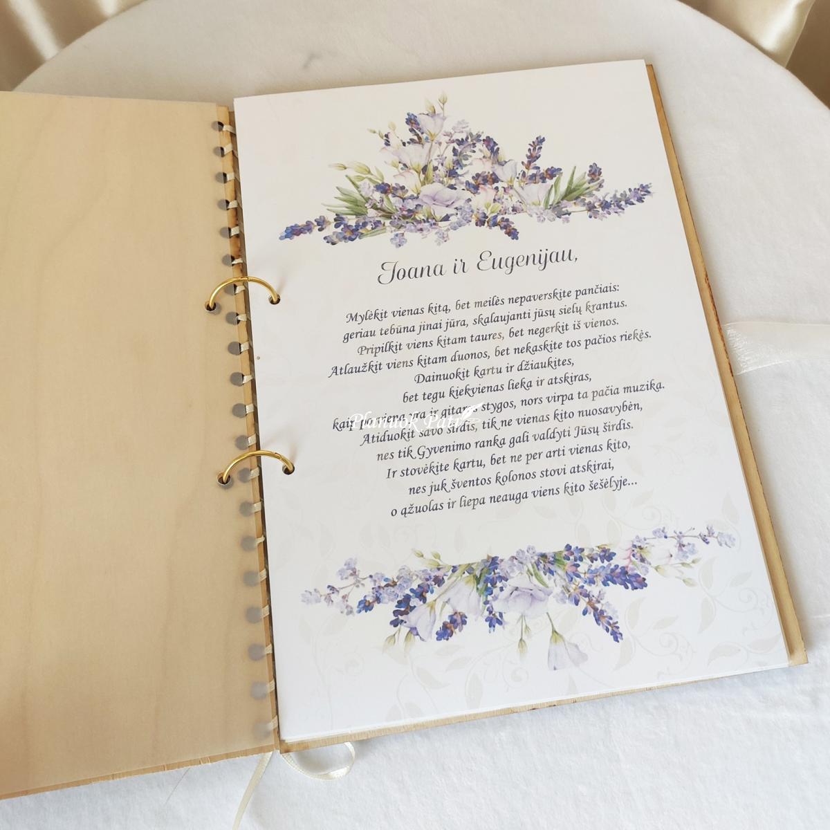 Segtuvas su sveikinimu santuokos liudijimui saugoti