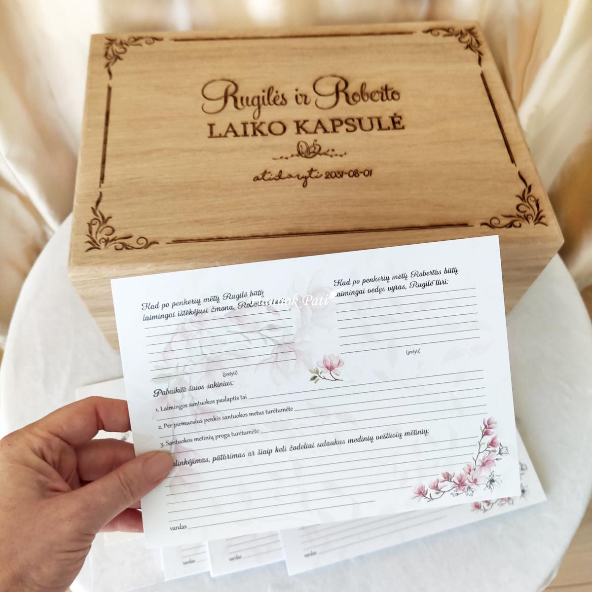Ąžuolinė laiko kapsulė jauniesiems
