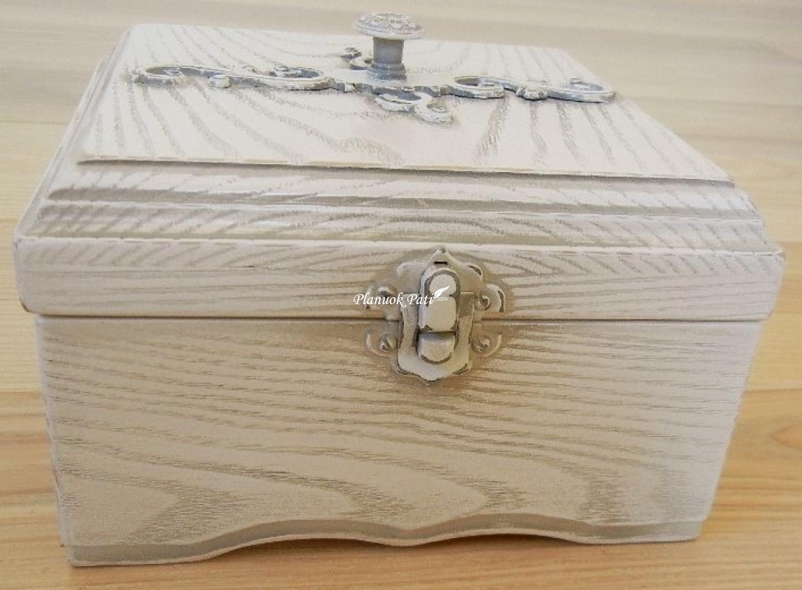 Skrynelė svečių palinkėjimams (15x15x9cm)