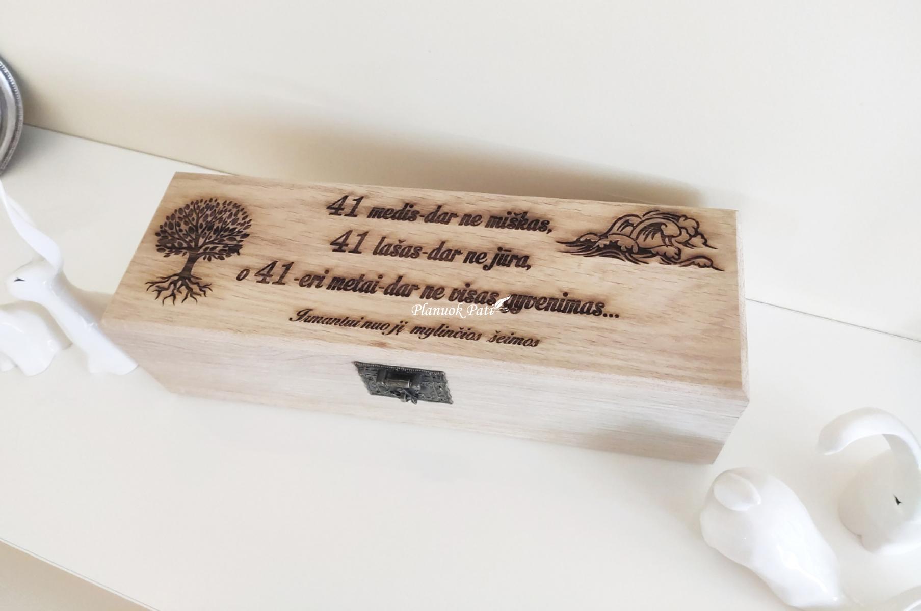 Laiko kapsulė - ąžuolinė dėžutė jubiliejui