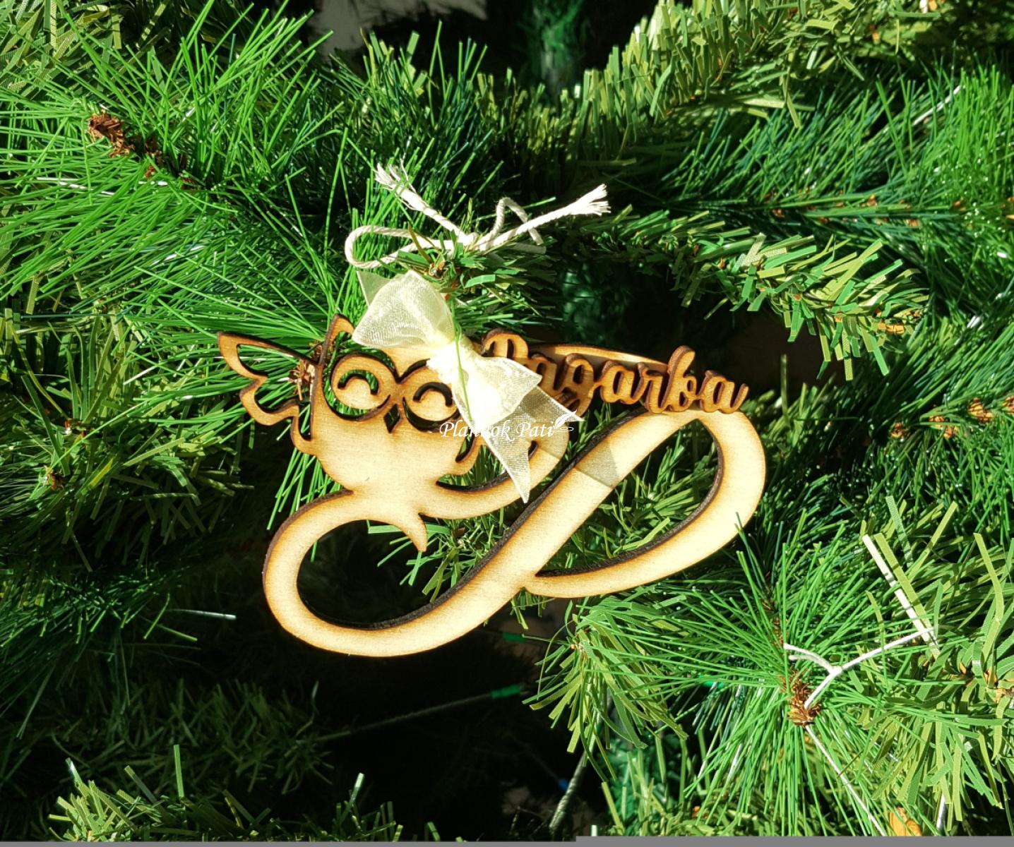 Kalėdiniai palinkėjimai šeimai - 8 žaisliukai dėžutėje