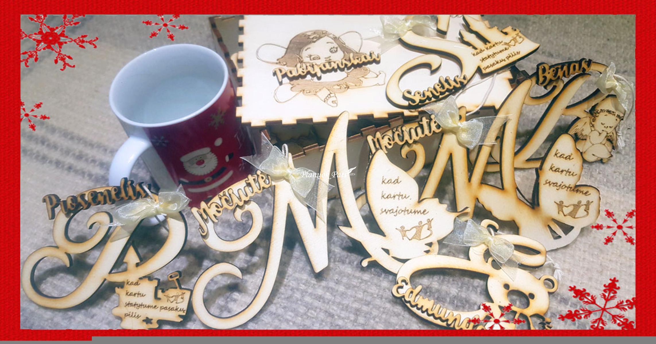 Kalėdiniai palinkėjimai šeimai - 8 žaisliukai dėžutėje